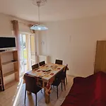 Apartment Oslo Apartment, A Pochi Passi Dal Mare Rifa738