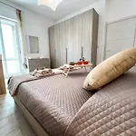 Oslo Apartment, A Pochi Passi Dal Mare Rifa738 * Porto d'Ascoli