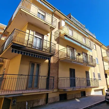 Oslo Apartment, A Pochi Passi Dal Mare Rifa738 Apartamento *