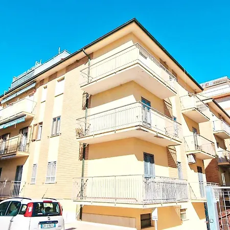 Apartmán Oslo Apartment, A Pochi Passi Dal Mare Rifa738