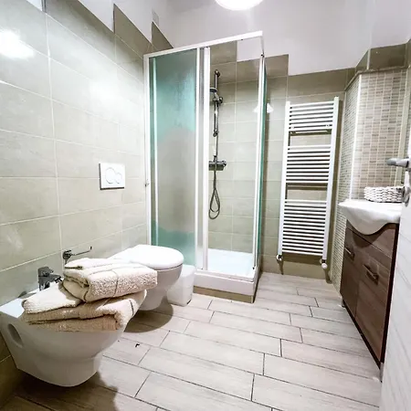 Oslo Apartment, A Pochi Passi Dal Mare Rifa738 Appartement